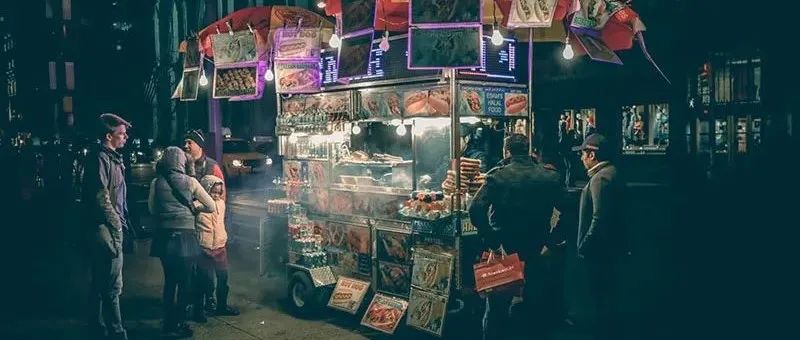 这5个让人眼前一亮的广告文案手法,可套用